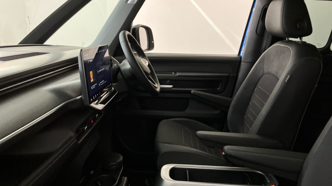 Volkswagen ID. Buzz 210kW Style Pro 79kWh 5dr Auto [Design+] Electric Estate - Image 21